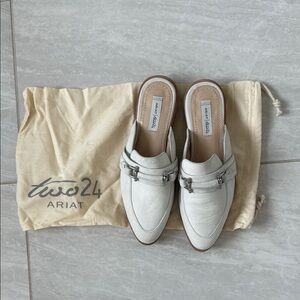 Ariat White Leather Backless Loafers Mules